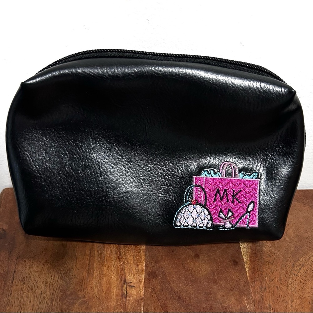 New Mary Kay Cosmetic Bag Pouch Black Pink Zip Makeup